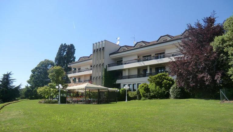 Hotel Bellavista Montebelluna Εξωτερικό φωτογραφία