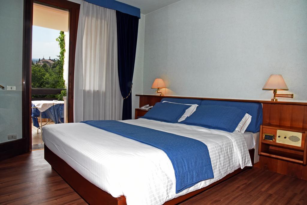Hotel Bellavista Montebelluna Εξωτερικό φωτογραφία