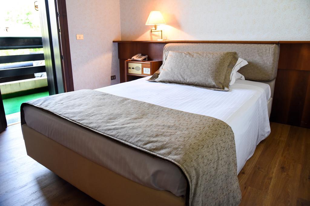 Hotel Bellavista Montebelluna Εξωτερικό φωτογραφία