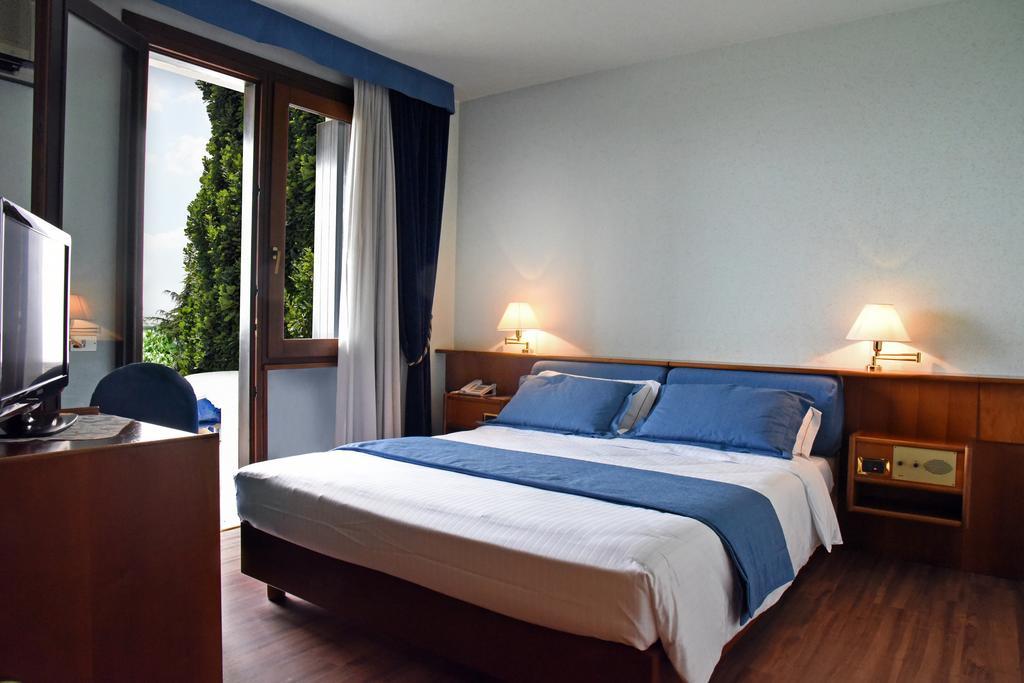 Hotel Bellavista Montebelluna Εξωτερικό φωτογραφία